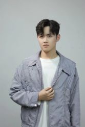 -查尔曼男士理发馆