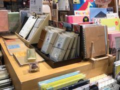 -墨格(浦东嘉里城店)