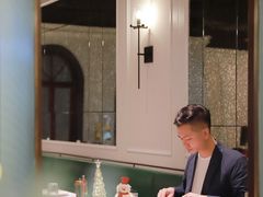 -静香HOUSE·全时段融合餐厅(七星欢乐颂店)