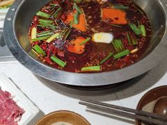 -贵府酸汤牛肉火锅·贵州老字号(飞山街店)