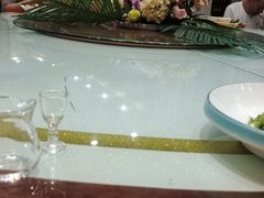 -皇宫大酒店