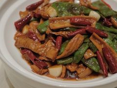 扁豆肥肠-丁老爷子苏香圆