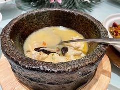 石耳炖肥西老母鸡汤-同庆楼(金宝汇店)