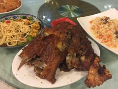 -维吾尔餐厅(宜山路店)