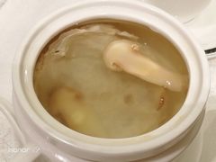 -广东大厦酒店(广州北京路步行街纪念堂地铁站店)