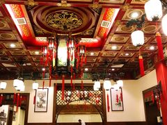 -梅龙镇酒家(南京西路总店)