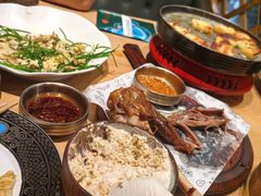 -哈啾嗨·新概念蒙餐(红星新城店)