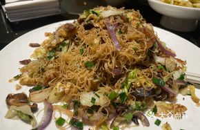 Yuhuan Seafood Fried Rice Noodles