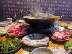 -白乐天毛肚火锅馆(南滨路店)