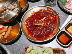 -草家酱蟹炭火烤肉店(珲春南路二店)