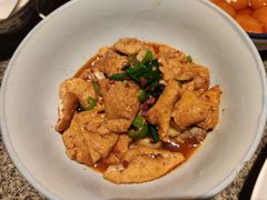 油豆腐焖鸡-老湖南民间菜·牛肉十八炒(花都店)