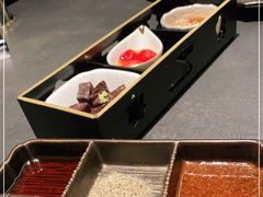 -铭牛烧肉·和牛海鲜自助(高新月牙湖店)