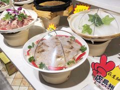 -国庆鱼头鱼尾馆(盛世华庭店)