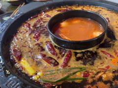 -黄潇洒老火锅(九眼桥宏济巷店)