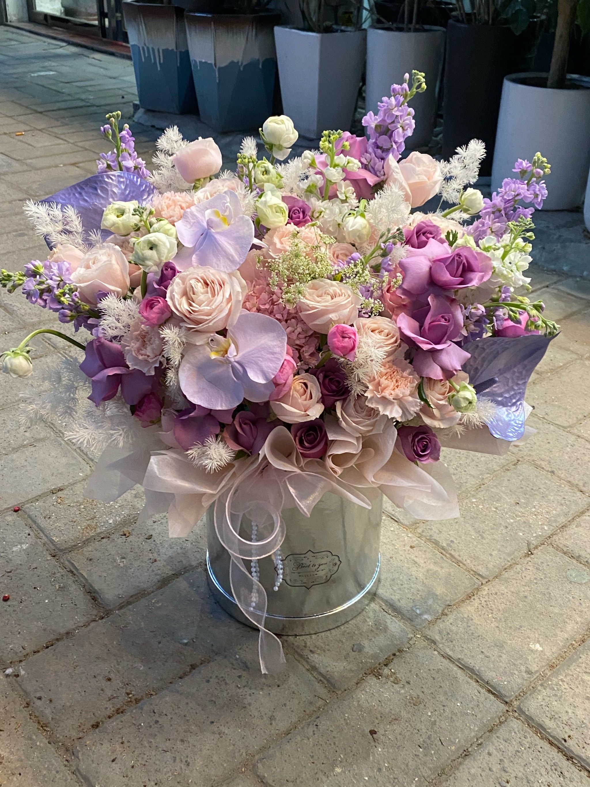 庐江鲜花抱抱桶