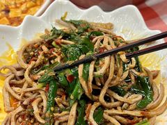 -洪霞餐馆·川菜·鲜货现炒(两江春城店)