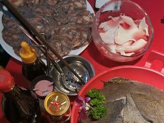 -二荆条·蜀鲜汇城市森林火锅