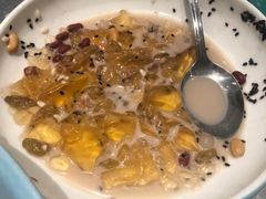 -姚姚酸菜鱼·金戈戈香港豉油鸡(喜荟城联名店)