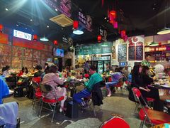大堂-蚝堡海鲜·威海菜·海肠捞饭·烧烤·亚洲吃蚝公司(幸福门店)