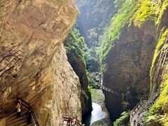 -龙水峡地缝景区