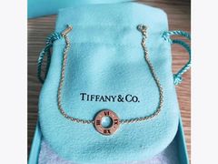 -Tiffany & Co.蒂芙尼
(杭州大厦店)