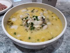 开胃酸菜鱼-聚丰园•湖鲜餐厅(阿红私房菜梅石路店)
