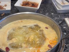 -一席地·本地鸡窝·杭帮鸡火锅(萧山银隆百货店)