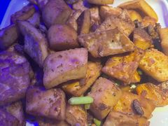 馕炒肉-清真·卡德尔大叔新疆主题餐厅(龙汇路店)