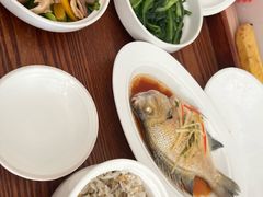 -雪梅月子中心(华侨城店)