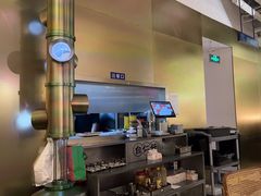 -白仁仔· 活烤海鲜 宵夜(豫园店)