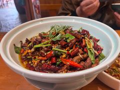 -老滇山寨•云南特色菜•地方菜•民族风情歌舞表演(金碧店)