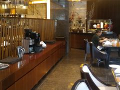 -岷山饭店-芝芝自助餐厅