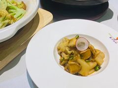 -老船夫婚宴婚庆会馆(延吉路店)