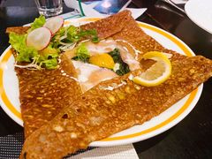 烟熏三文菠菜蛋-La Creperie法餐厅(芮欧百货店)