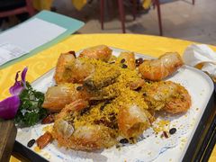 避风塘炒虾-天宝食坊·啫啫煲大排档(西华路店)