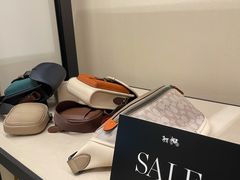 -COACH蔻驰(华润万象城店)