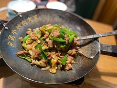 -费大厨辣椒炒肉(万家丽一店)