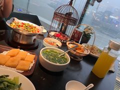 -三生三味密宗川菜·江景餐厅(来福士店)