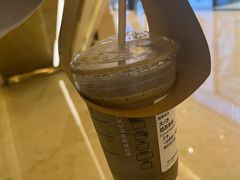 -星巴克臻选(上海合生汇1F店)