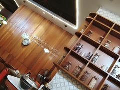 -胡须佬鸡煲四季火锅店(石厦西村直营店)