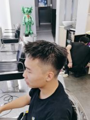 -D.G造型·烫发染发接发