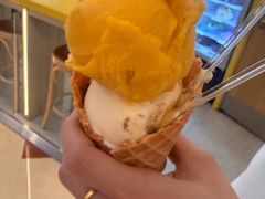 -Inside Scoop Suria KLCC