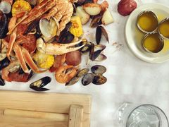 -The Crab Pot Seattle