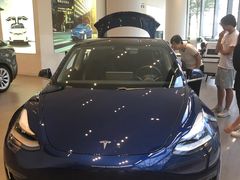 -TESLA 特斯拉(广州天环广场体验店)