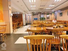 大堂-鑫花溪牛肉米粉(凤凰街创始总店)