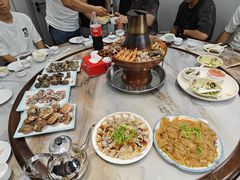 -一口猪海鲜浑锅·东北家常菜