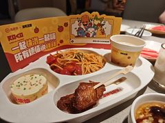 -海底捞火锅(关山保利店)