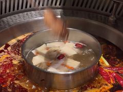 -晓宇重庆火锅(赛格国际购物中心店)