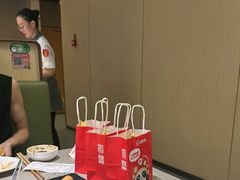 -海底捞火锅(奉化银泰店)