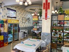 -阆辣荟餐饮(老味道8年·古城店)